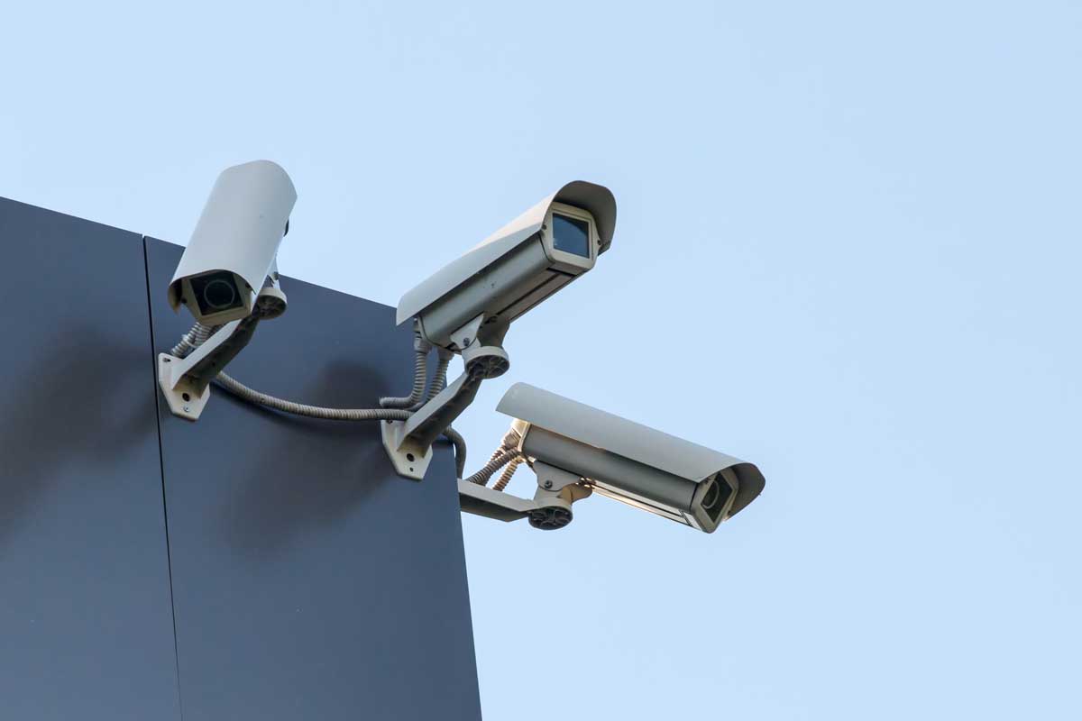 Telecamera di sicurezza esterna per videosorveglianza di aree residenziali o giardini